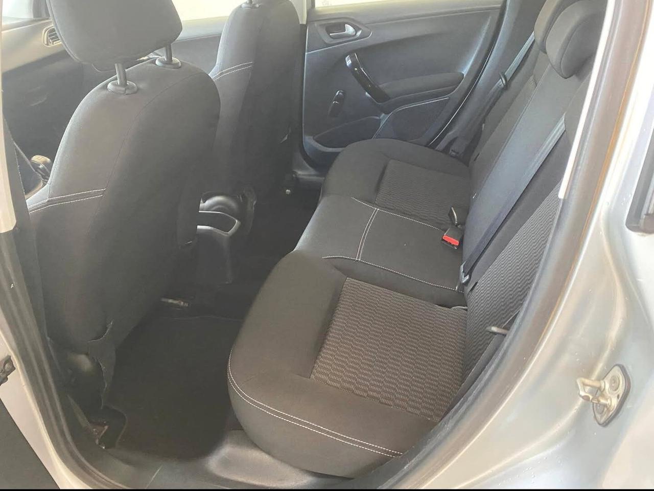 Peugeot 208 BlueHDi 75 S&S 5 porte Active