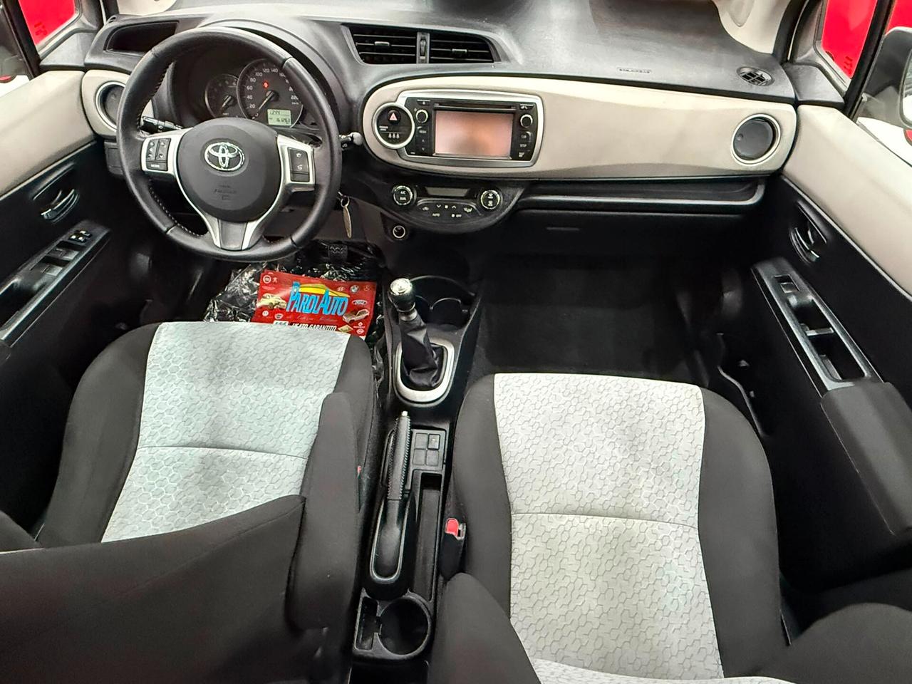 Toyota Yaris 1.4 D-4D 90cv Lounge - 2012