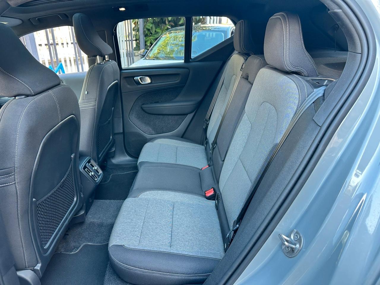 Volvo XC40 B3 automatico Plus Dark