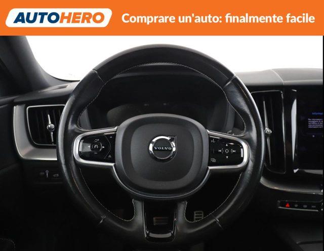 VOLVO XC60 B5 AWD Geartronic R-design