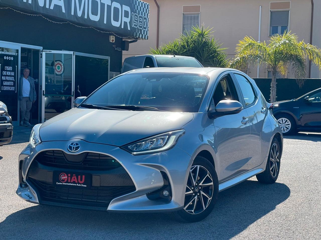 Toyota Yaris 1.5 Hybrid 5 porte Lounge