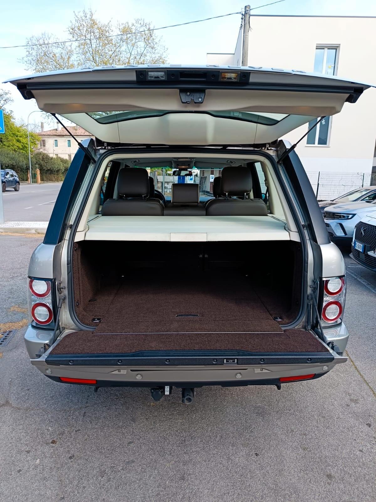 Land Rover Range Rover 4.4 TDV8 Vogue