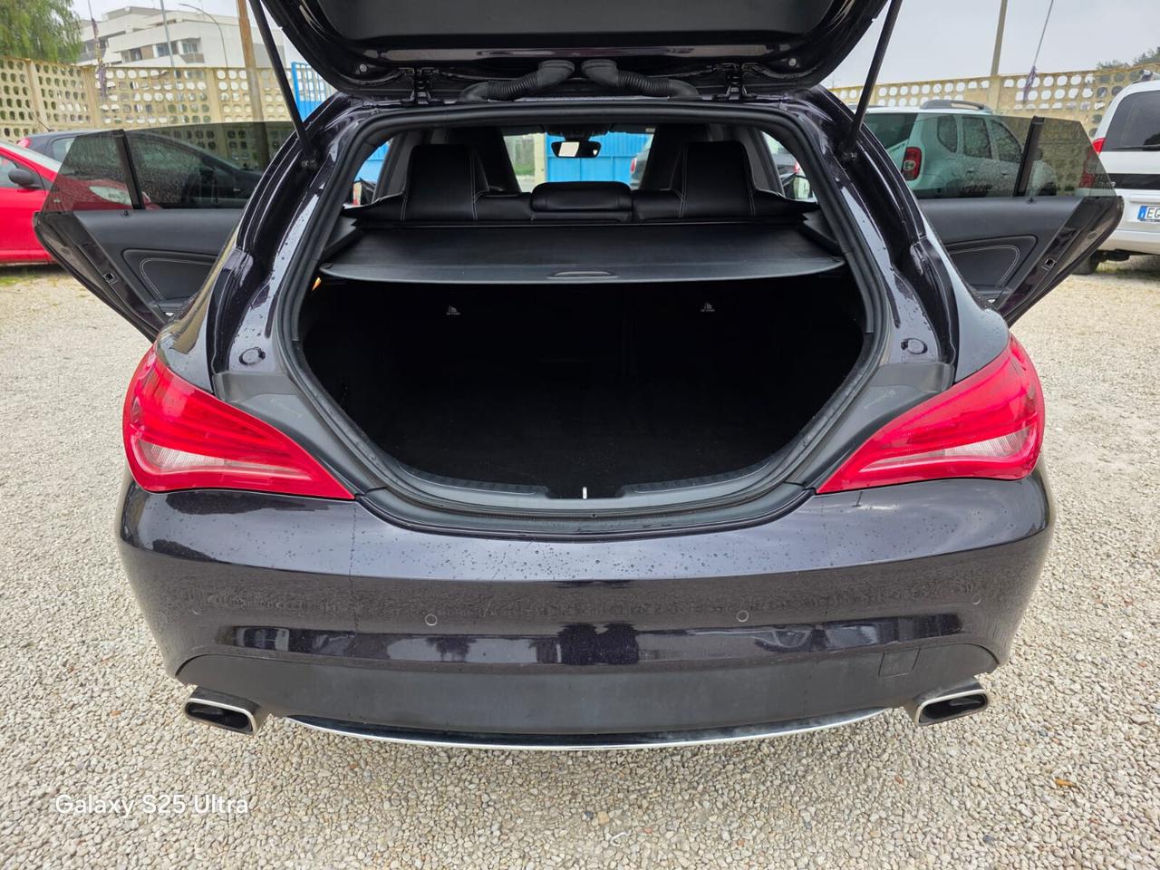 Mercedes CLA 200 CDI S.W. Automatic Premium Dark Night