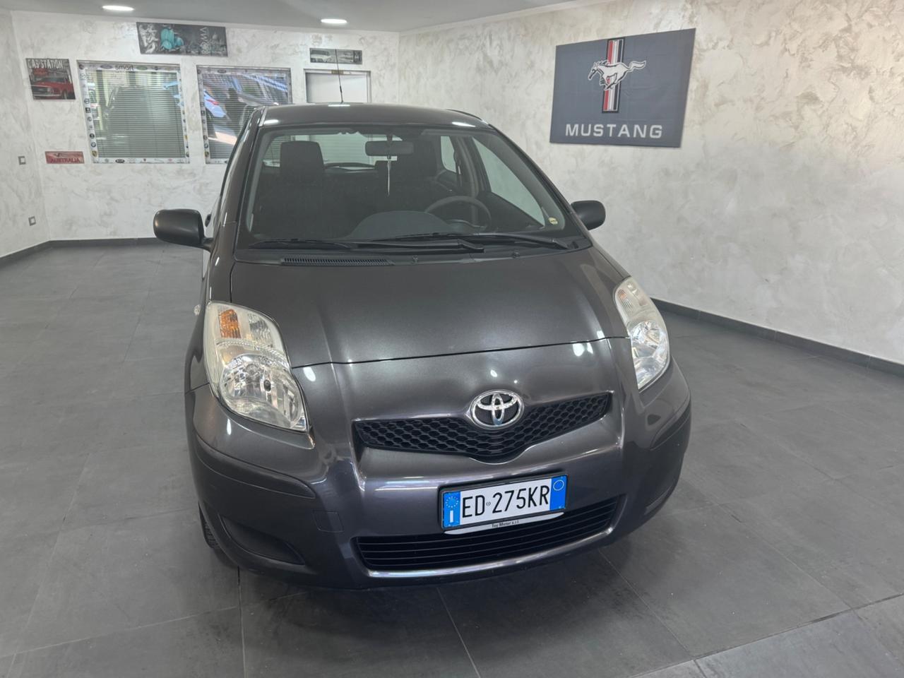 Toyota Yaris 1.4 D-4D DPF 3 porte Sol