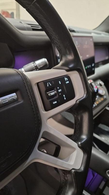 Land Rover Defender Defender 110 3.0D I6 250 CV AWD Auto HSE 7 POSTI