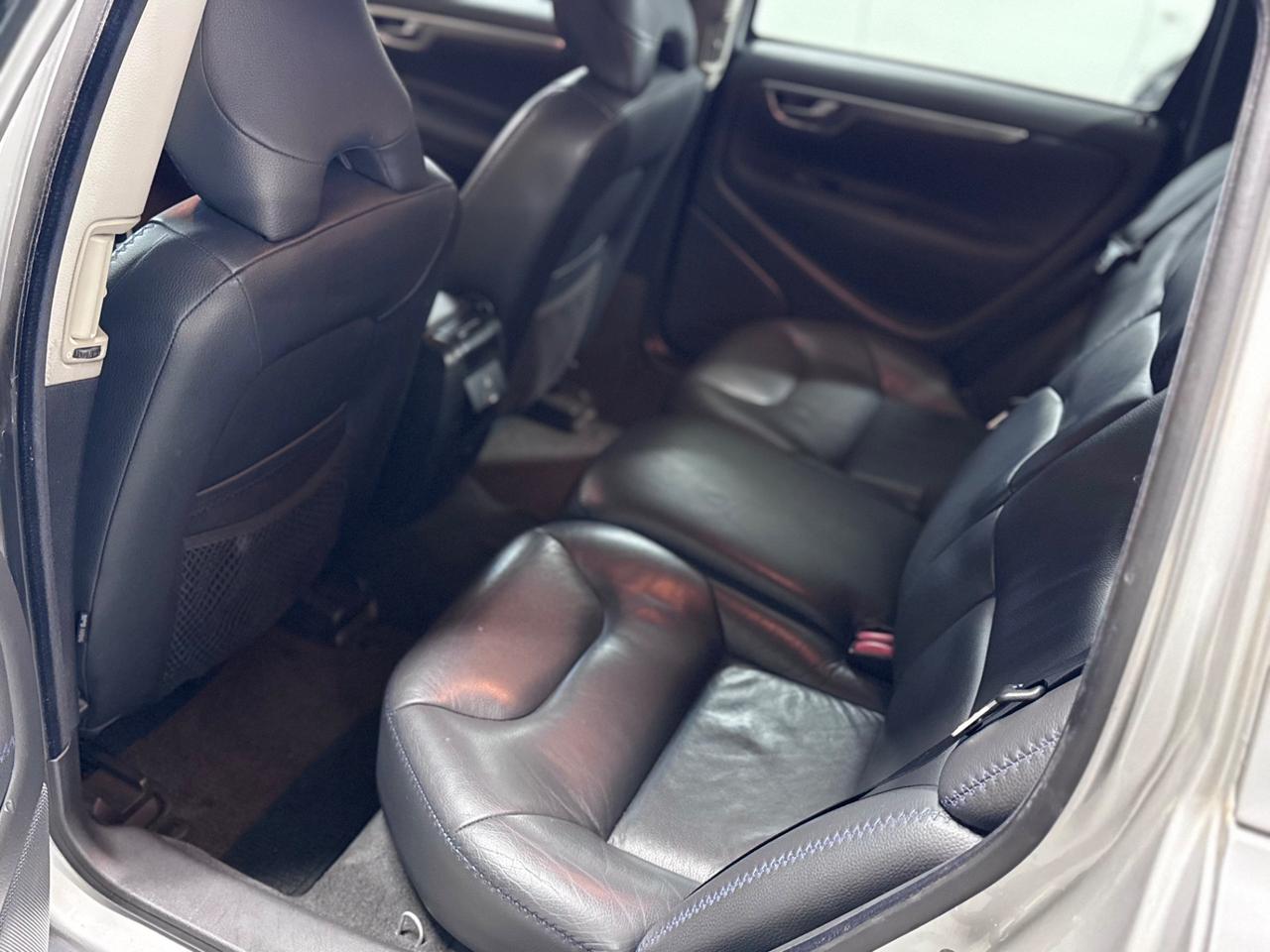 Volvo XC70 CROSS COUNTRY 2.4 Diesel 185cv 2007