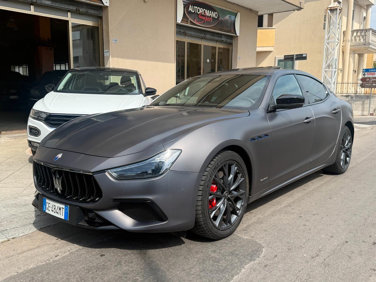 Maserati Ghibli L4 330 CV MHEV Gransport