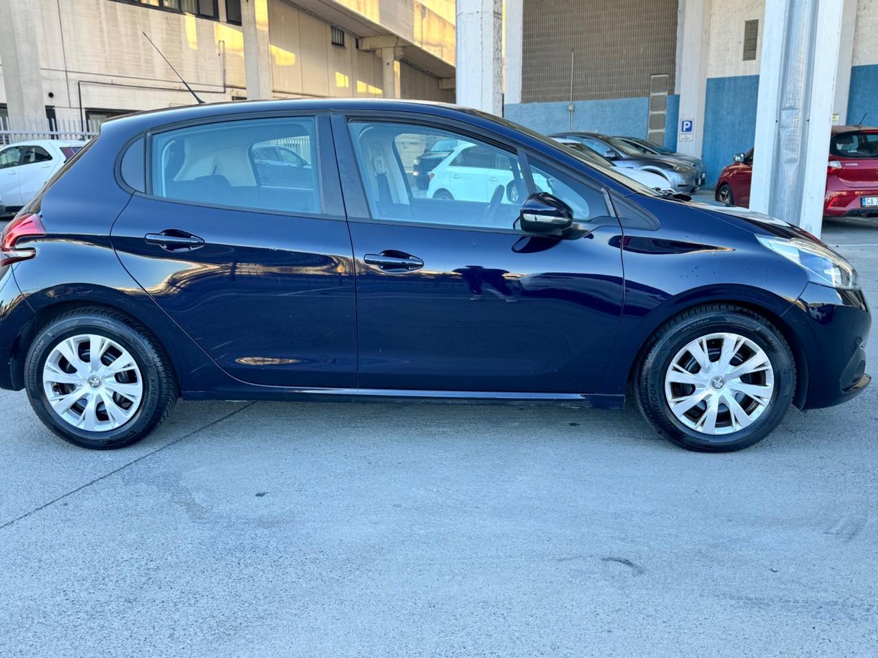 Peugeot 208 BlueHDi 75 5 porte Allure 2016