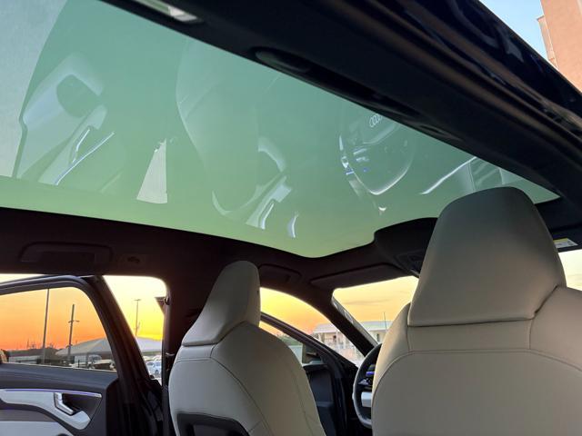 AUDI A6 Avant TDI 150 kW S tronic quattro S line edition TETTO