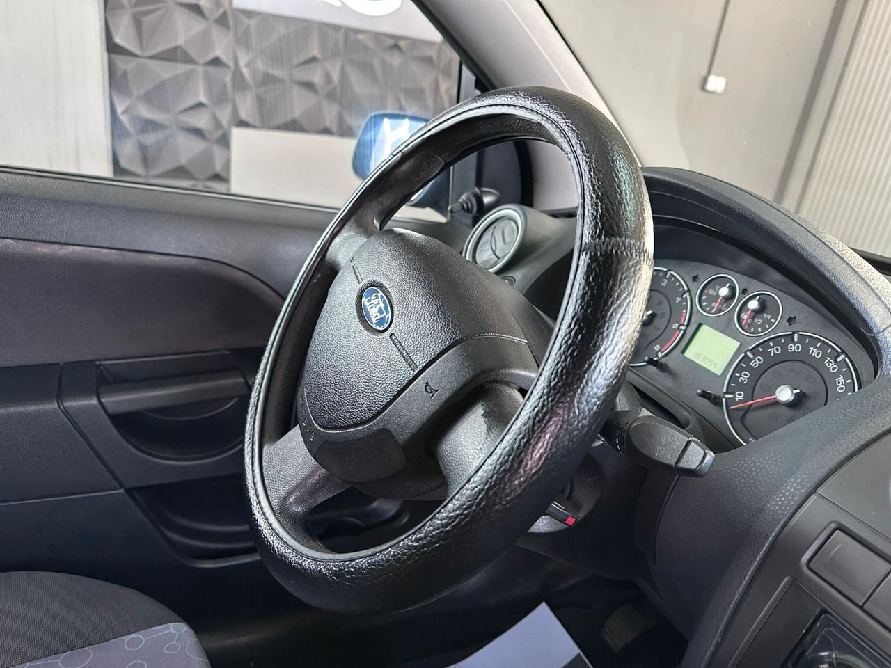 Ford Fiesta 1.4 TDCi 5p. Titanium