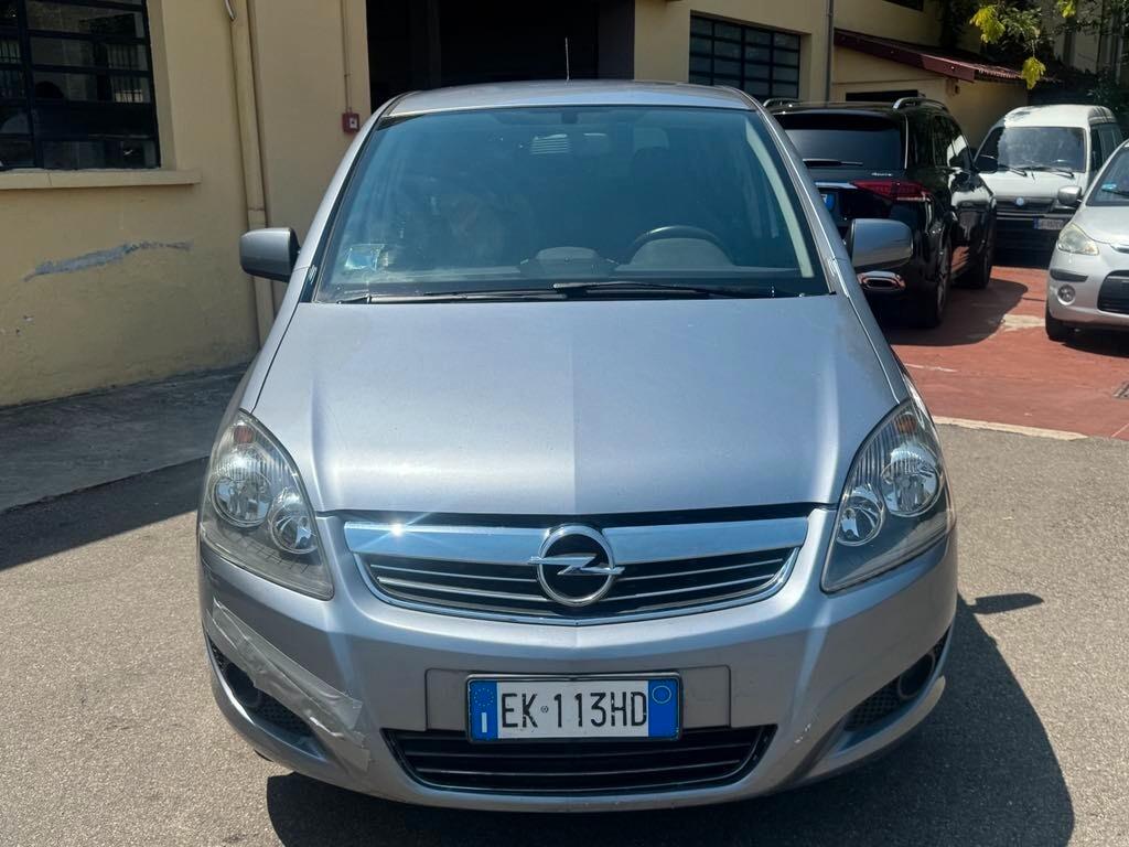Opel Zafira 1.6 Benz/Metano 150CV CINGHIA FATTA