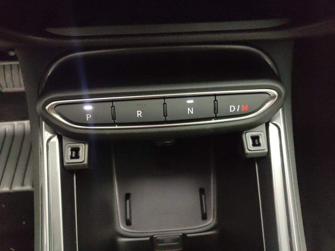 FIAT 600 IV 2023 1.2 MHEV 110CV DCT LA PRIMA