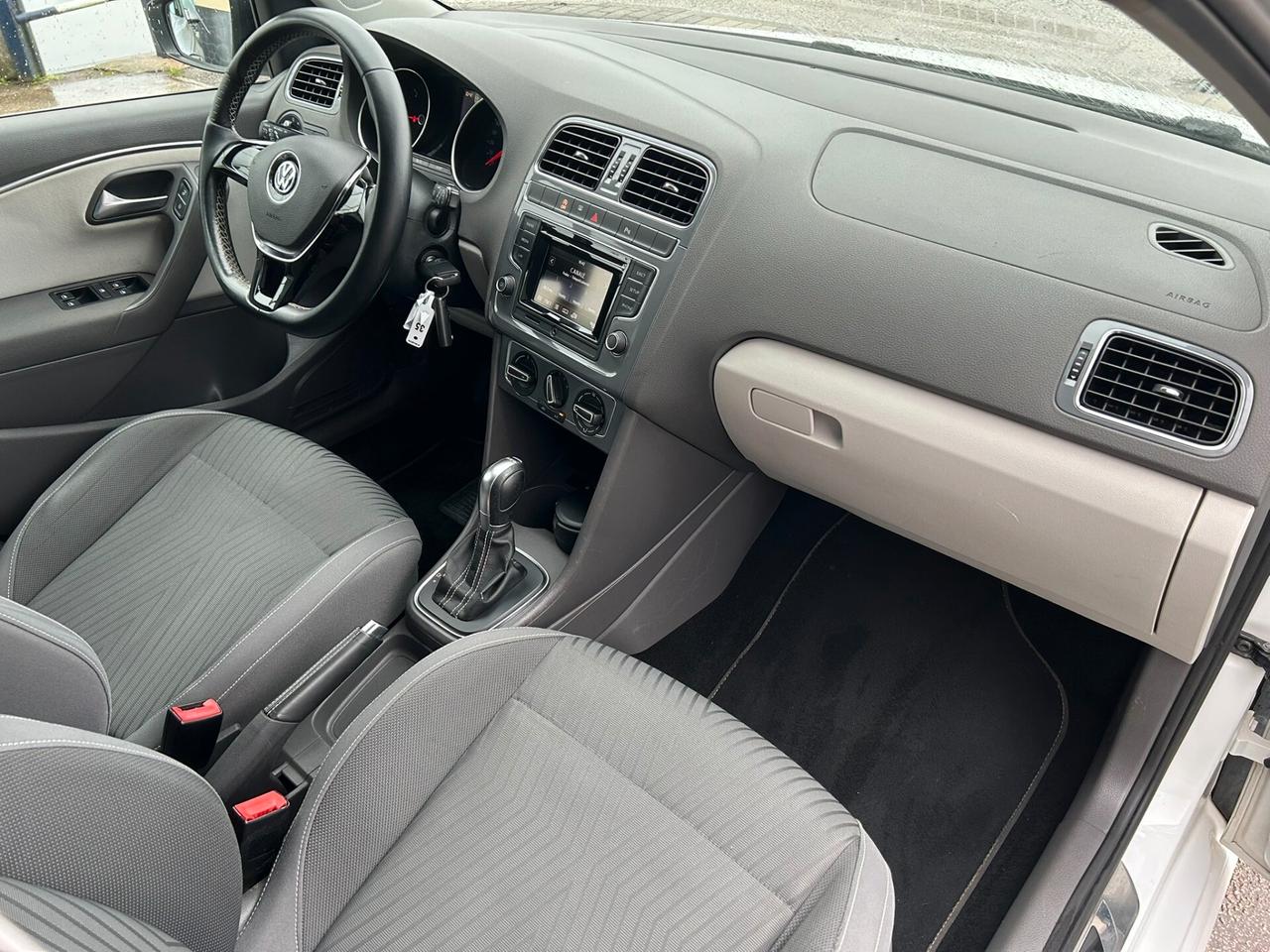 VW POLO 1.4 TDI 90CV DSG - EURO 6B - NEOPATENTATI