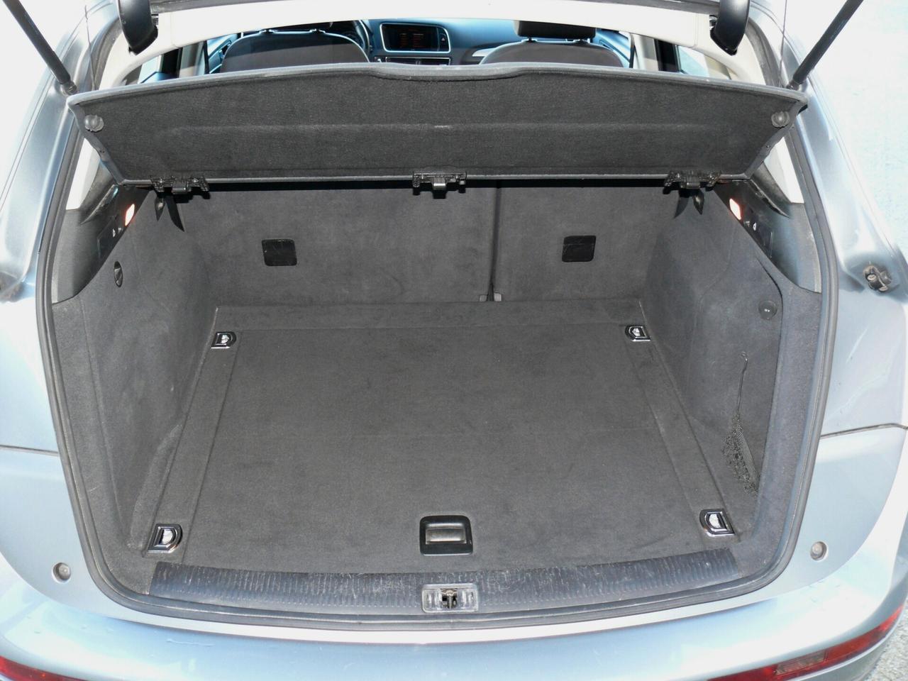 Audi Q5 2.0 TDI quattro (M1412)