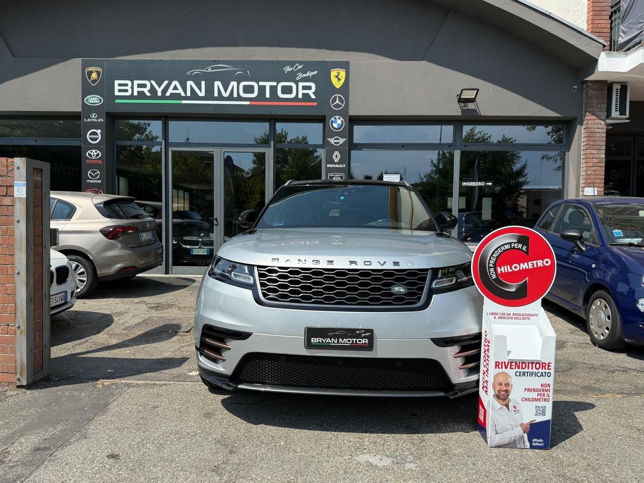 Land Rover Range Velar 3.0D V6 300 CV R-Dynamic HSE