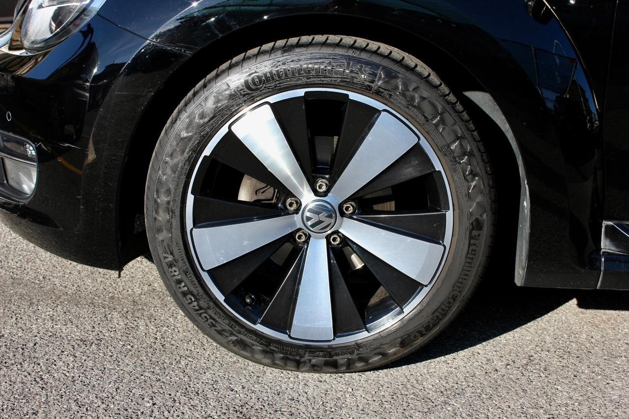 Volkswagen Maggiolino Cabrio 1.2 DSG TSI SENSORI DI PARCHEGGIO