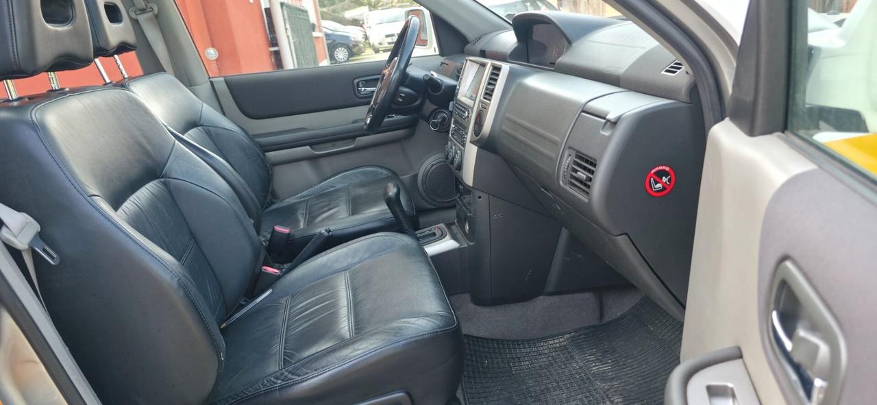 Nissan X-Trail 2.5 16V Elegance 4x4 gancio traino
