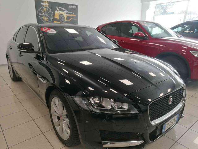 JAGUAR XF 2.0 D 180 CV aut. Prestige GUARDA IL VIDEO !!