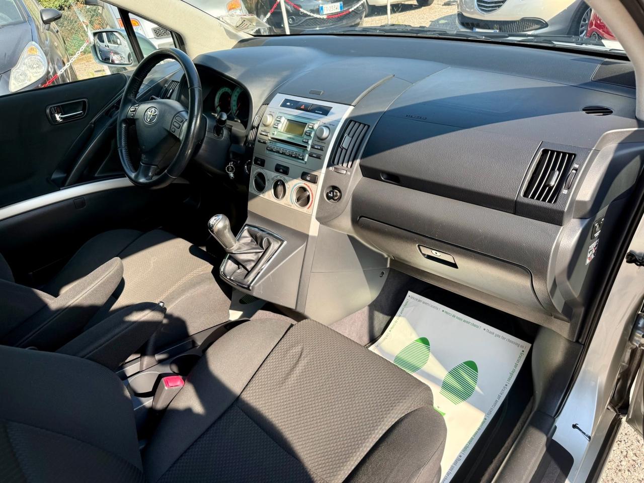 Toyota Corolla Verso 1.8 Ok NEOPATENTATI