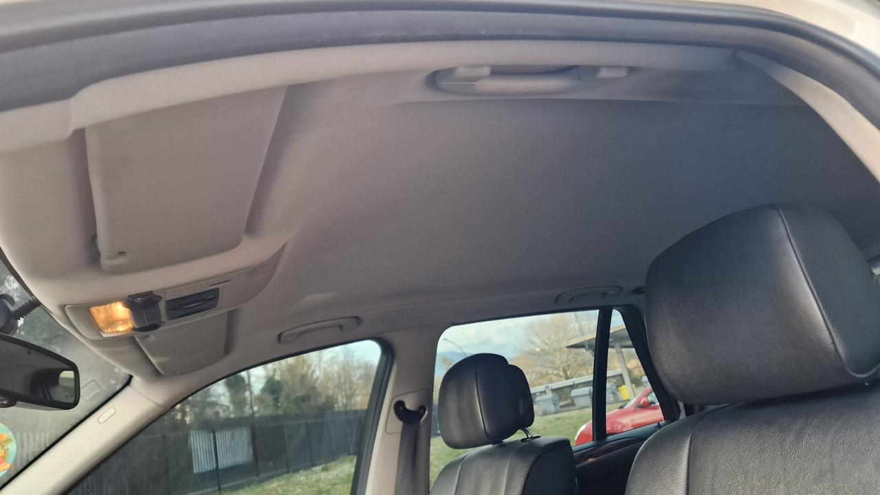 BMW X5 xDrive30d Futura - 2011