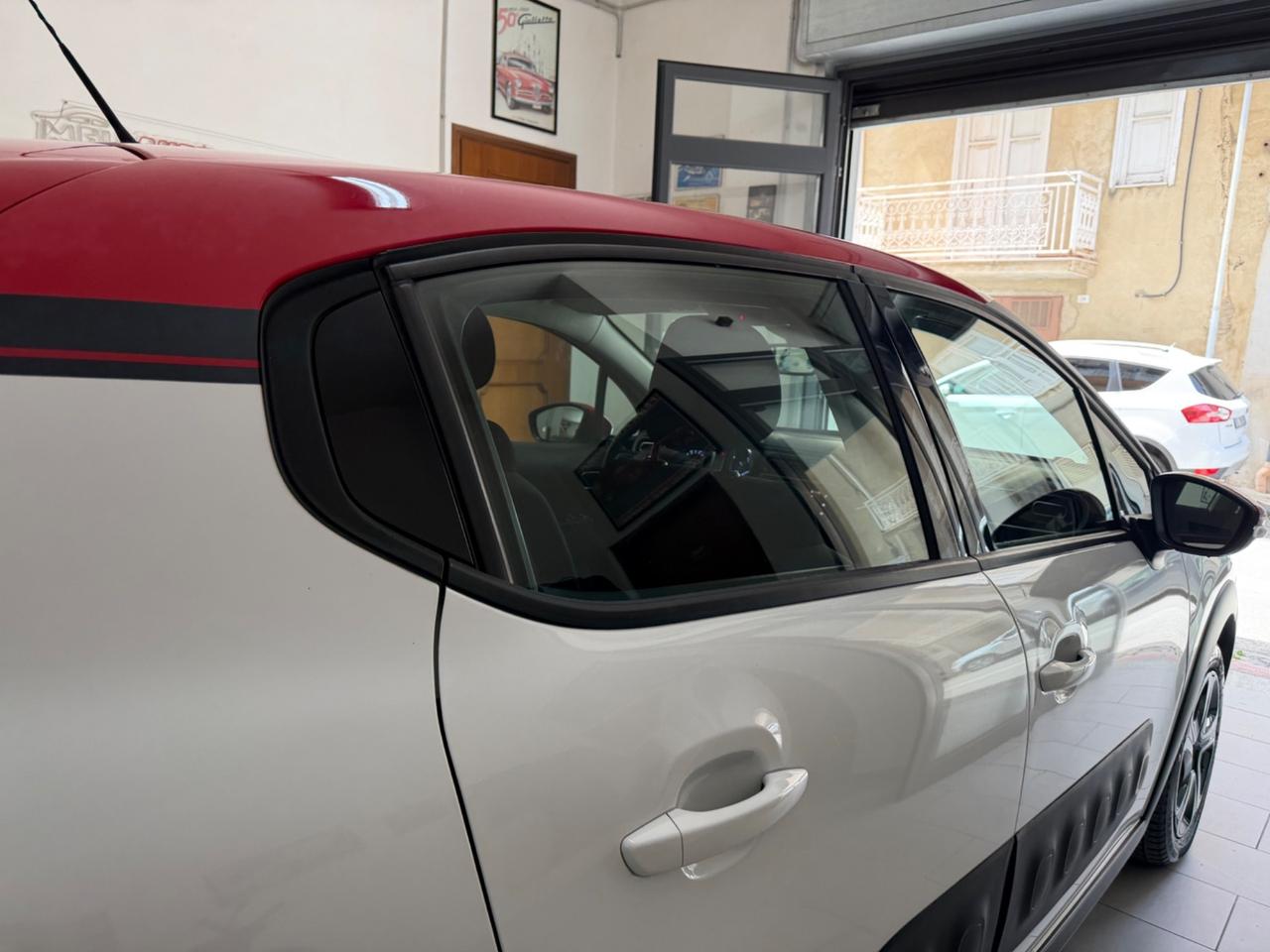 Citroen C3 1.6 BlueHDI 75 CV S&S Shine
