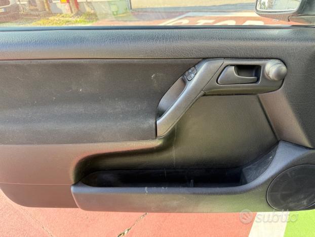 Volkswagen Golf GTI Golf 1.6 cat 3 porte GTI