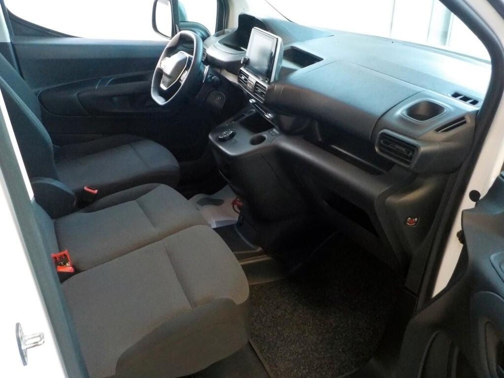 Peugeot Partner BlueHDi 130 EAT8 S&S PC - Autocarro lamierato 3 posti - Cambio automatico