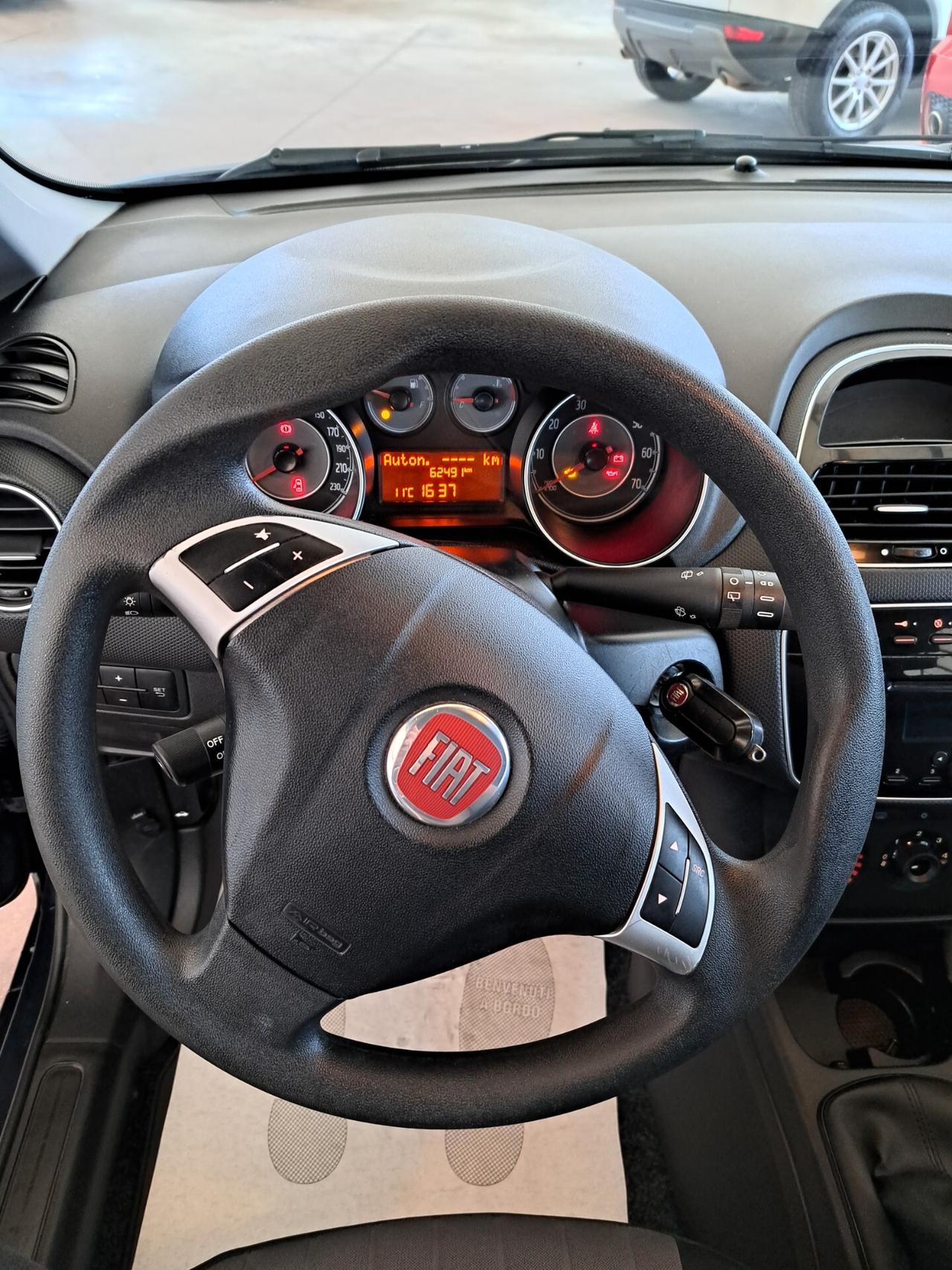 Fiat Punto 1.3 MJT II S&S 95 CV 5 porte Street