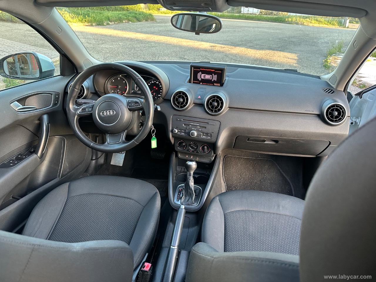 AUDI A1 SPB 1.6 TDI S tr. Ambition TETTO APRIBILE