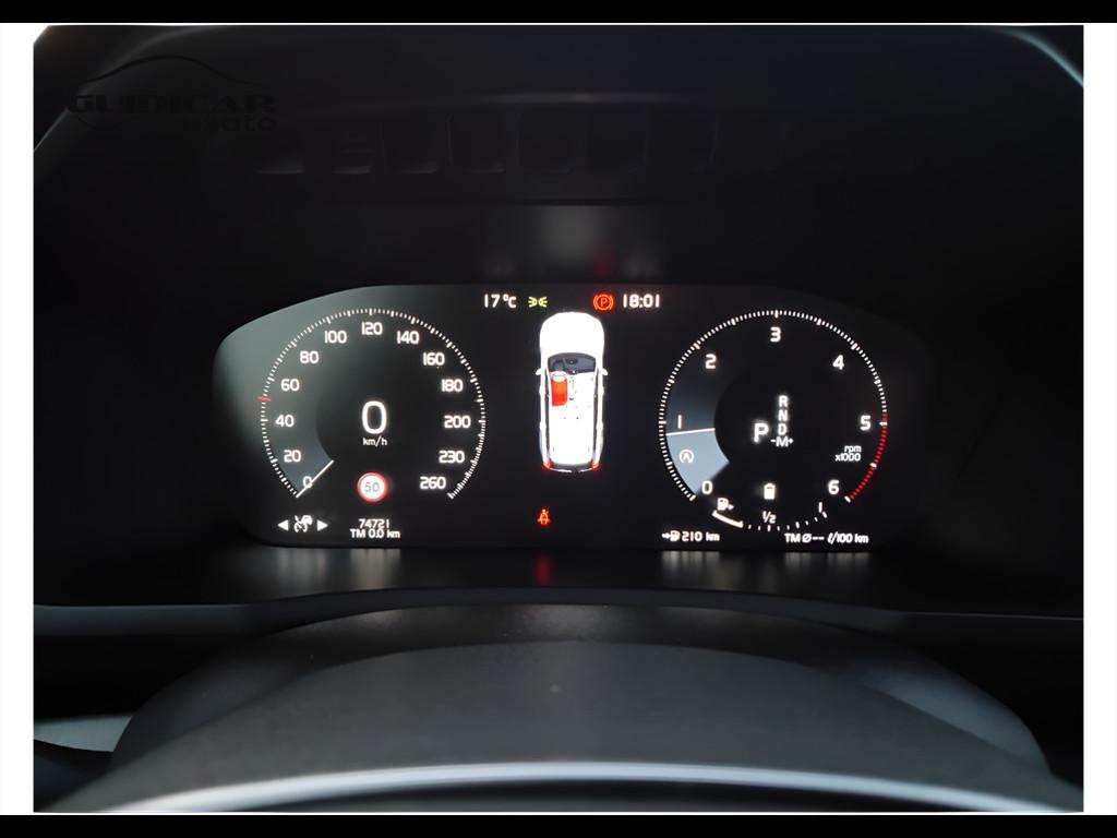 VOLVO XC90 II 2015 - XC90 2.0 b5 Business Plus awd geartronic my20