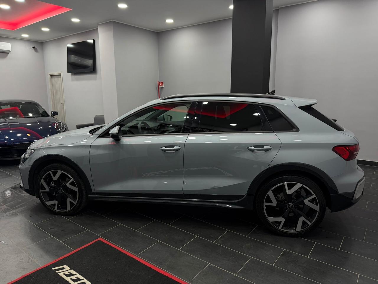 Audi A3 allstreet 35 TDI S tronic Identity Contrast