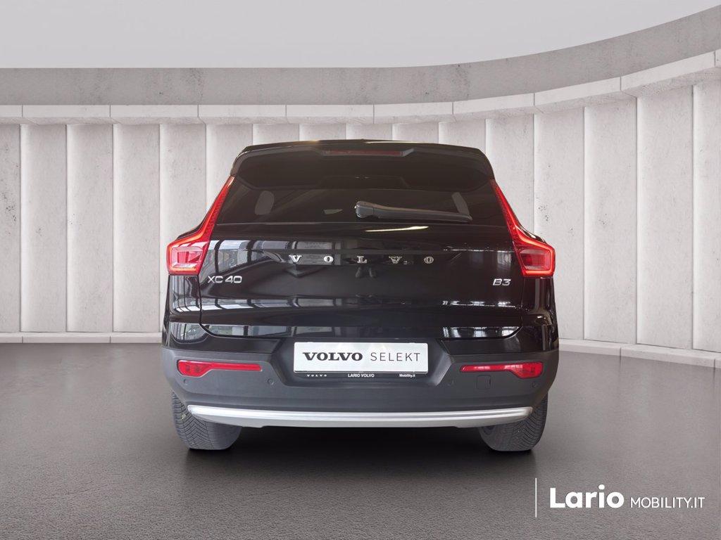 VOLVO XC40 2.0 b3 Core auto del 2024