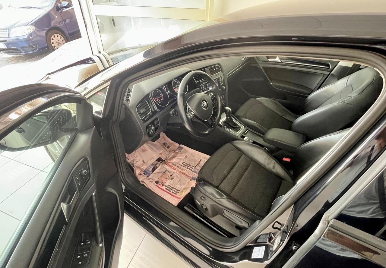 Volkswagen Golf 1.6 TDI DSG 5p. Highline BlueMotion Technology