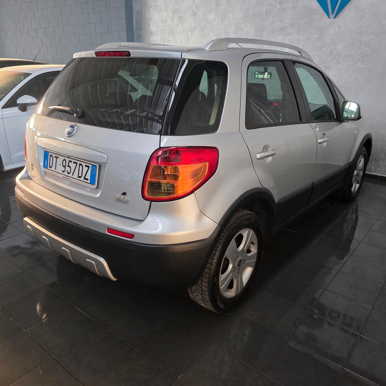 Fiat SEDICI 1.6 BENZINA 4X4