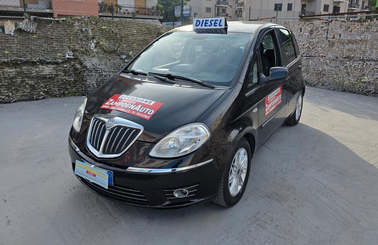 Lancia MUSA 1.3 Mjt 95CV Platinum X NEOPATENTATO ZAMPOGNAUTO CT