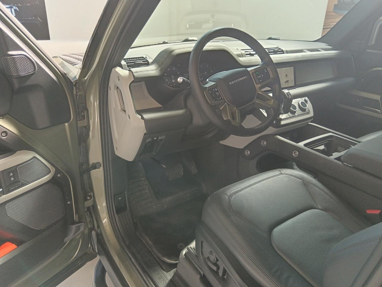 Land Rover Defender 90 3.0D I6 200 CV AWD Auto X-Dynamic SE