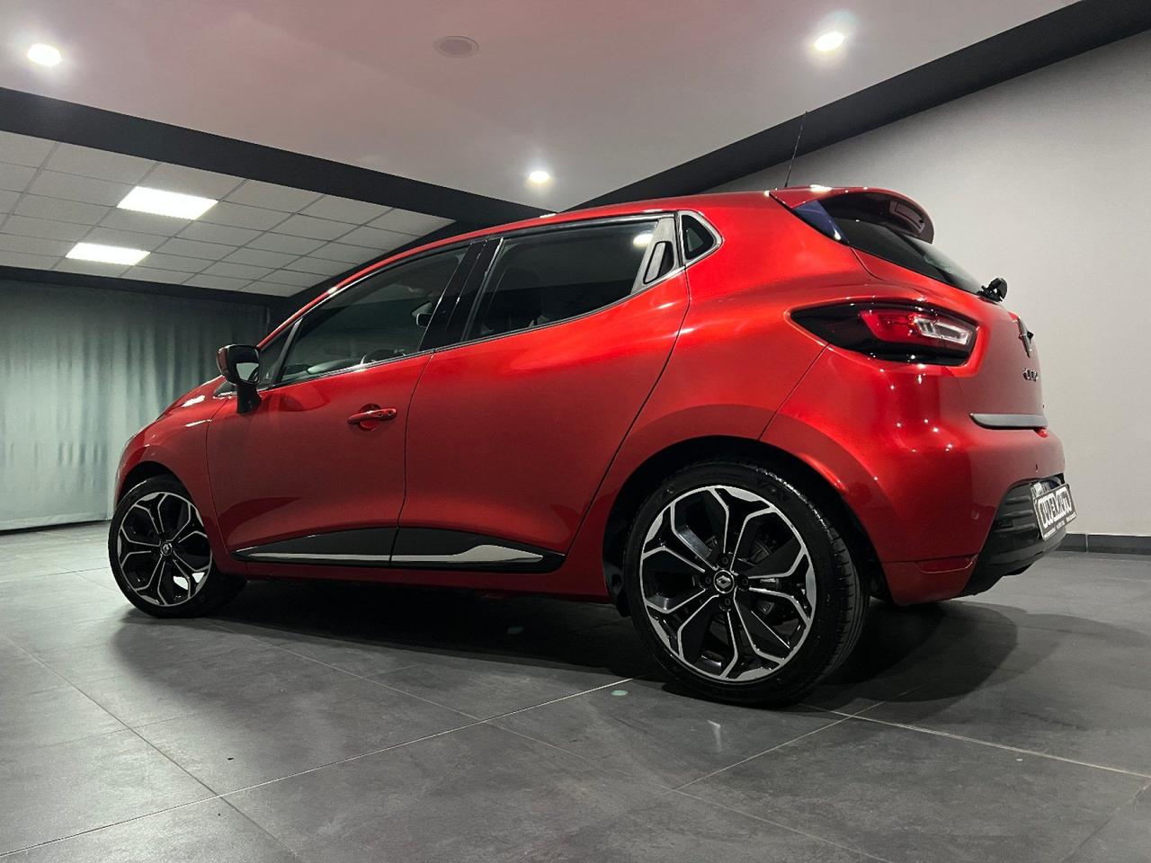 Renault Clio dCi 8V 90CV Start&Stop 5 porte Energy Intens