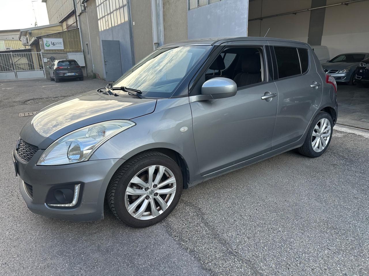 SUZUKI SWIFT BENZINA CAMBIO AUTOMATICO, NEOPATENTATI