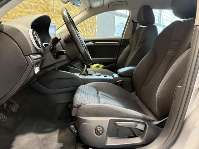 Audi A3 SPB 2.0 TDI 150 CV clean diesel Ambiente