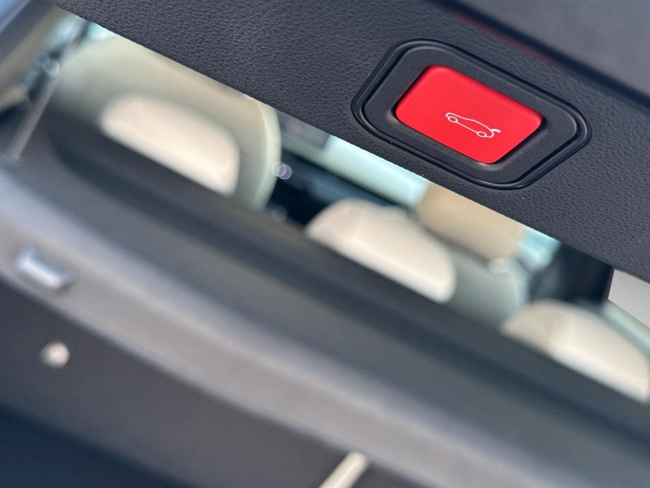 Fiat 600 Hybrid 110 CV DCT MHEV La Prima