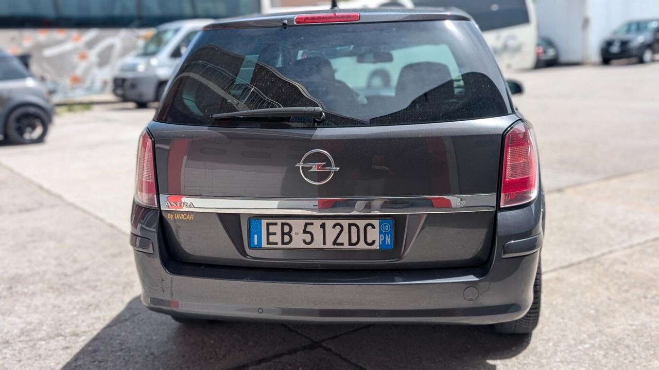 Opel Astra 1.6 16V GPL-TECH Station Wagon Edition