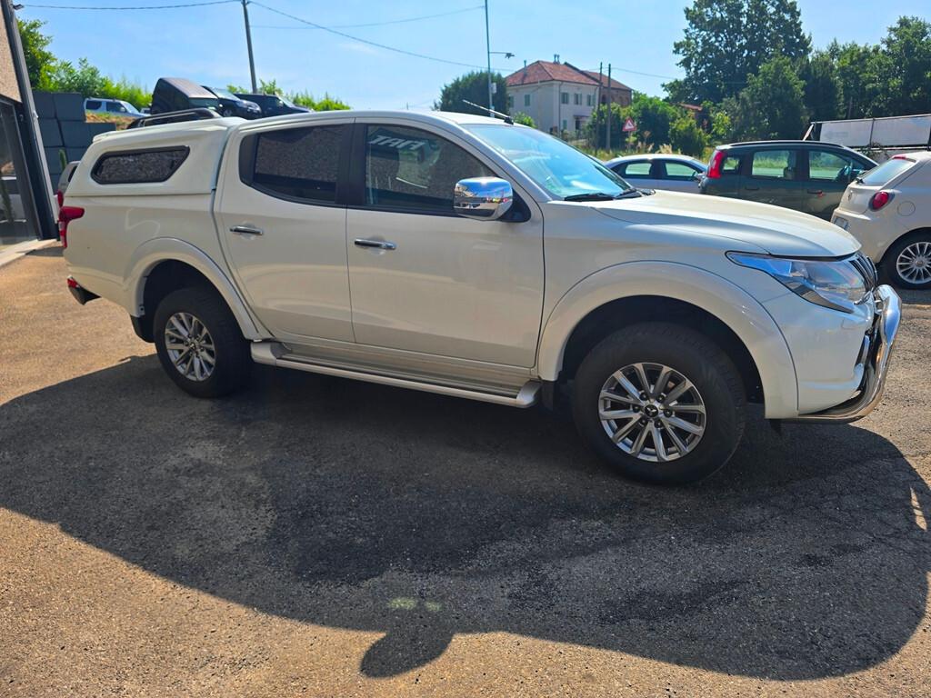 Mitsubishi L200 2.4 DI-D/181CV INTENSE