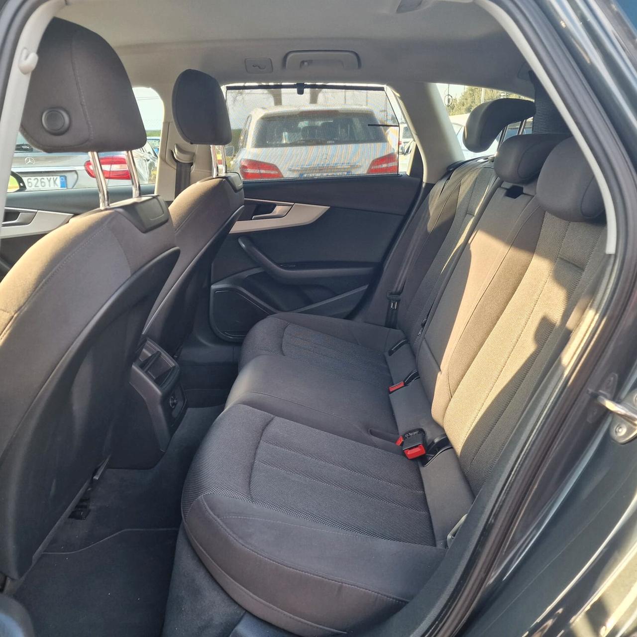 Audi A4 Avant 2.0 TDI clean diesel multitronic Business Plus S-LINE