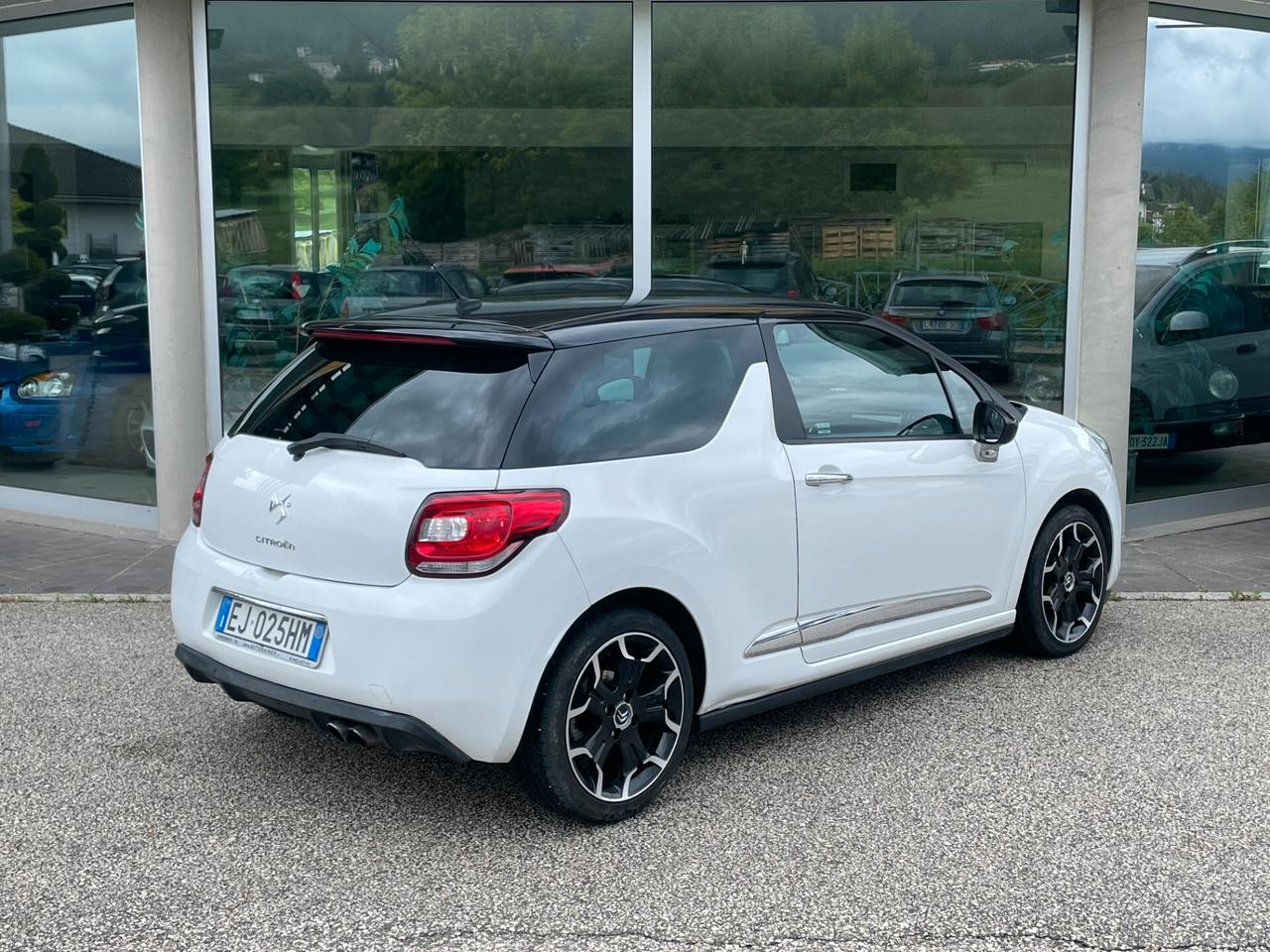CITROEN DS3 3 1.6 THP 155 Sport Chic