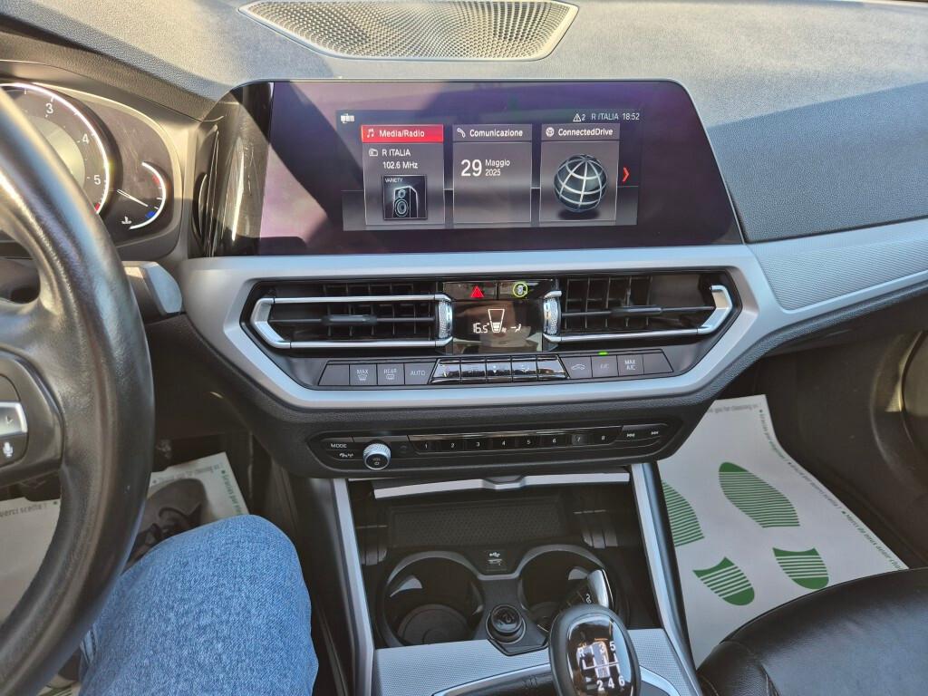 Bmw 320D 190CV BERLINA LED TETTO APRIBILE