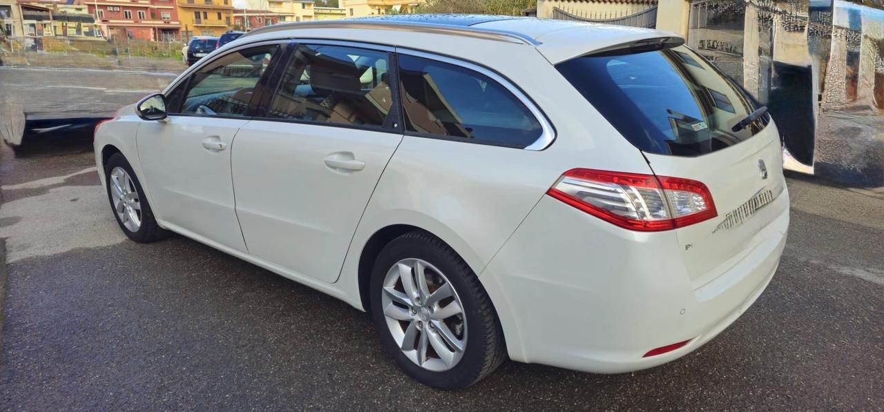 Peugeot 508 2.0 HDi 140CV SW Ciel Allure