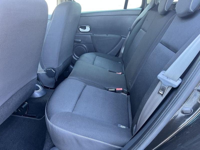 Renault Clio SporTour 1.2 TCe 100CV Yahoo! GPL