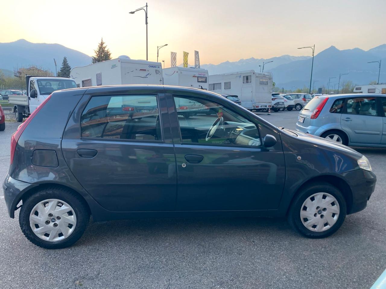 Fiat Punto 1.2 Benzina Euro4 CLIMA – NEOPATENTATI - GARANZIA