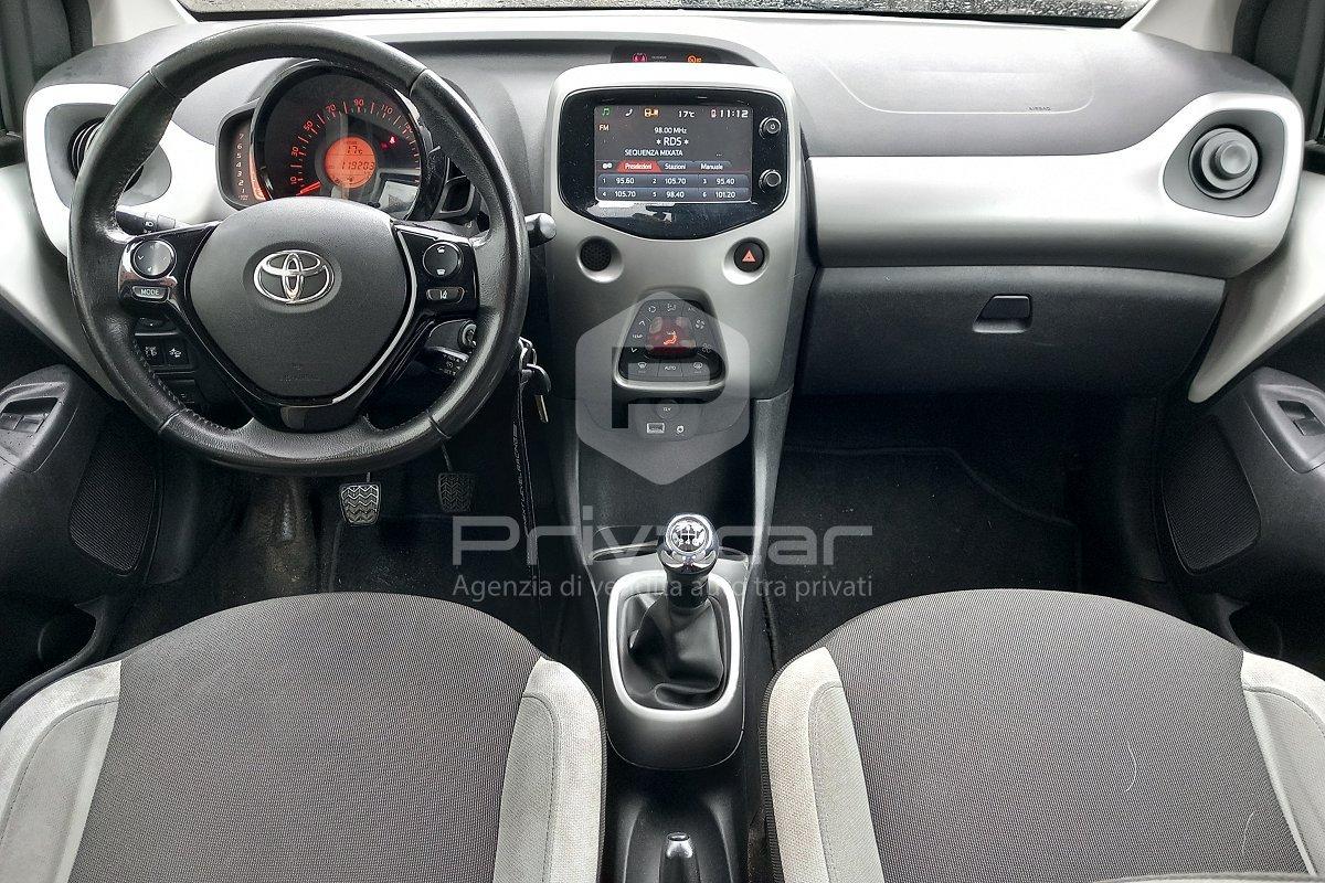 TOYOTA Aygo 1.0 VVT-i 69 CV 5 porte x-play