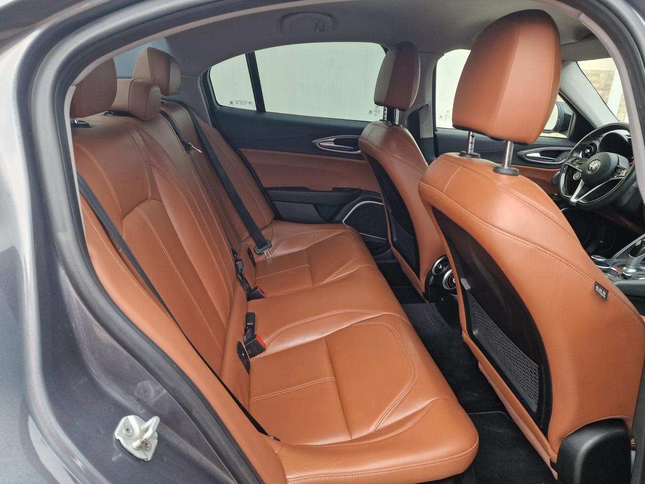 Alfa Romeo Giulia 2.2 Turbodiesel 150 CV AT8